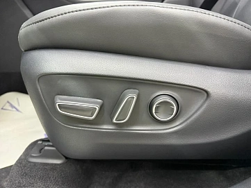 Toyota Highlander, 2025г, полный привод, автомат