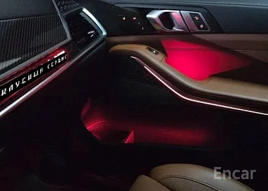 BMW X7, 2025г, полный привод, автомат