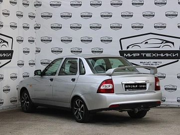 Lada (ВАЗ) Priora, 2010г, передний привод, механика