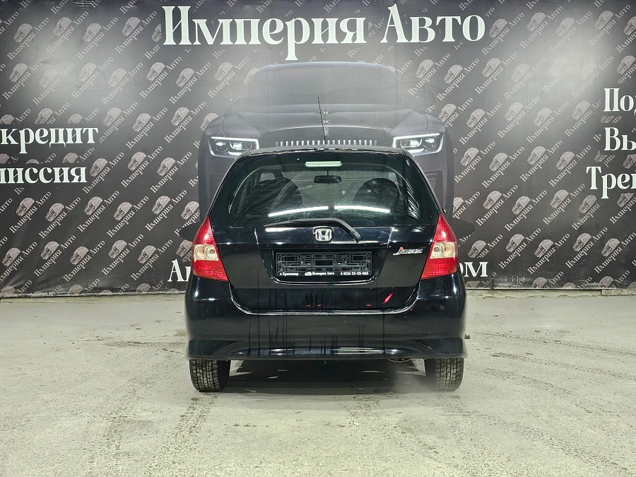 Honda Jazz, 2007г., передний привод, вариатор