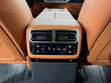 Lixiang L6, 2024г, полный привод, автомат