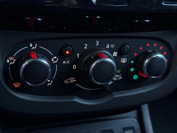 Renault Duster, 2020г., полный привод, механика