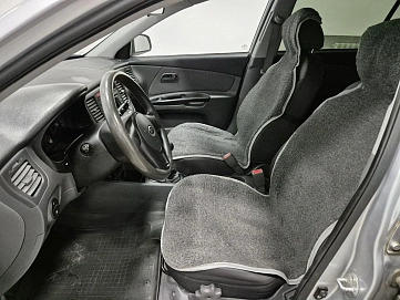 Kia Rio, 2010г, передний привод, механика