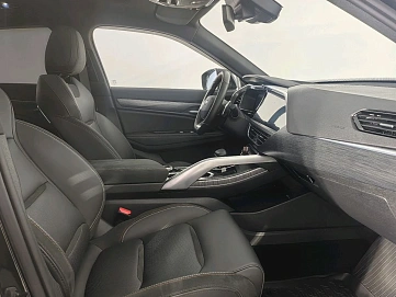 Geely Tugella, 2023г, полный привод, автомат