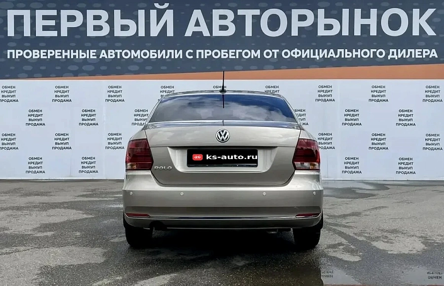 Volkswagen Polo, 2017г., передний привод, автомат