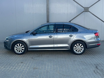 Volkswagen Jetta, 2014г., передний привод, робот