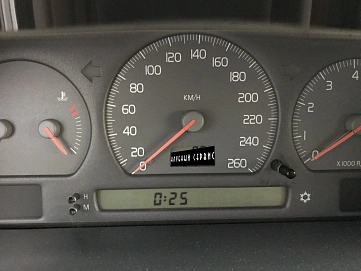 Volvo C70, 1998г, передний привод, автомат