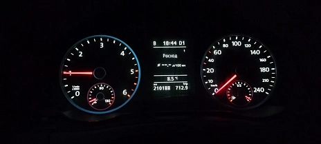Volkswagen Tiguan, 2011г, полный привод, автомат