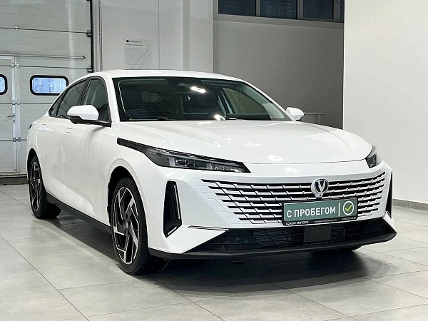 Changan Lamore, 2023г., передний привод, робот