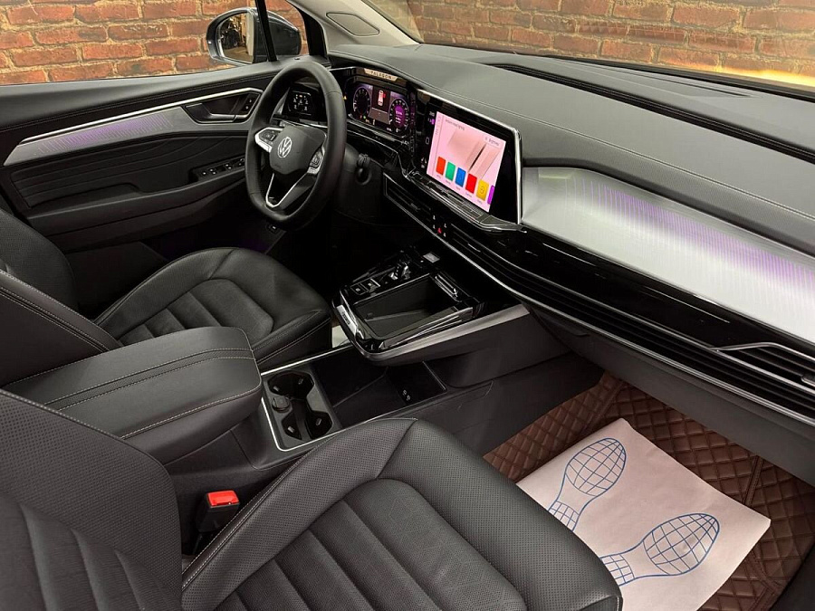 Volkswagen Talagon, 2023г., полный привод, робот