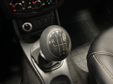 Renault Duster, 2017г, передний привод, механика