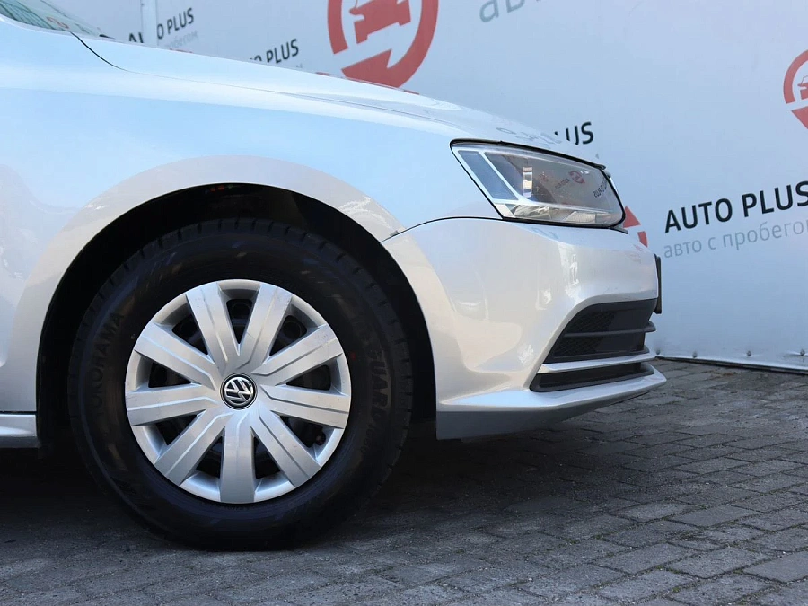 Volkswagen Jetta, 2015г., передний привод, механика