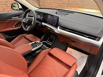 BMW X2, 2025г, передний привод, робот