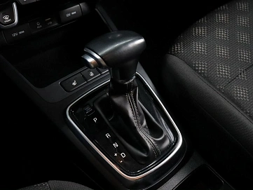 Kia , 2018г., передний привод, автомат