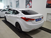 Hyundai Elantra, 2013г., передний привод, автомат