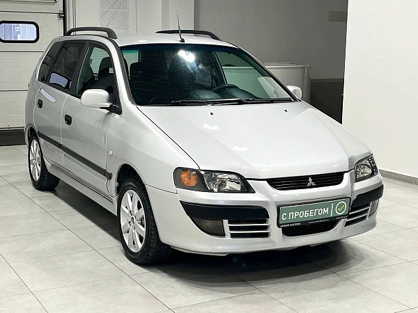 Mitsubishi Space Star, 2004г., передний привод, автомат