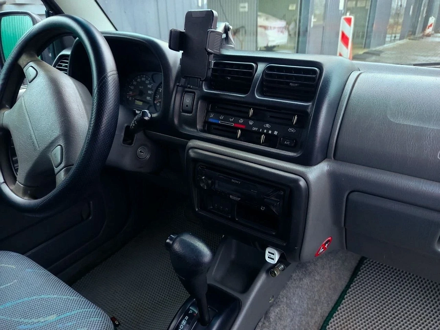 Suzuki Jimny, 2002г., полный привод, автомат
