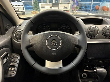 Renault Duster, 2014г, передний привод, автомат
