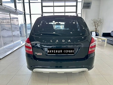 Lada (ВАЗ) , 2023г., передний привод, механика