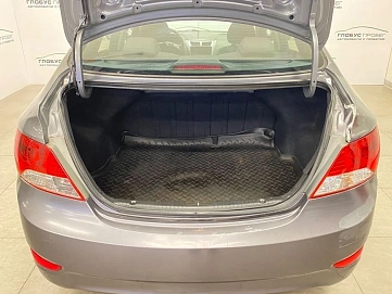 Hyundai Solaris, 2011г, передний привод, механика