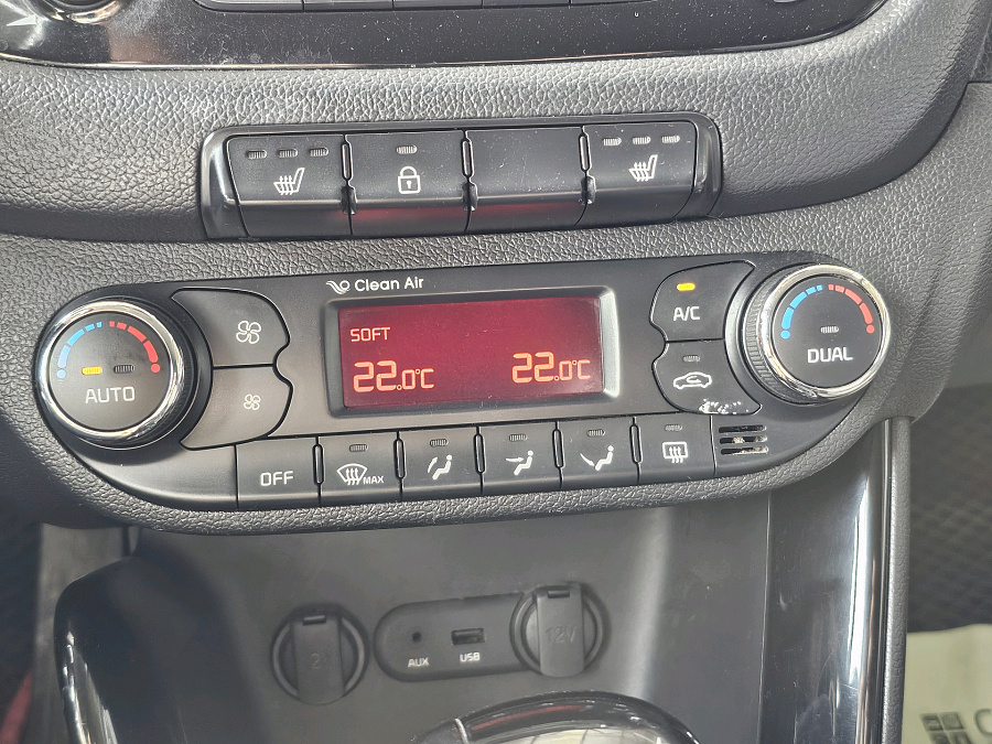 Kia Ceed, 2012г., передний привод, автомат