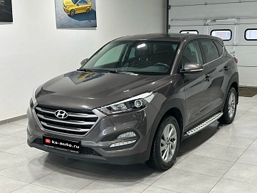 Hyundai Tucson, 2017г, передний привод, автомат