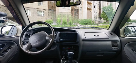 Suzuki Grand Vitara, 2002г, полный привод, автомат