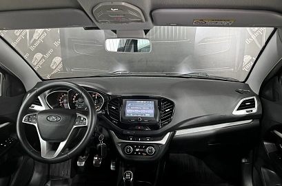 Lada (ВАЗ) Vesta, 2019г, передний привод, механика