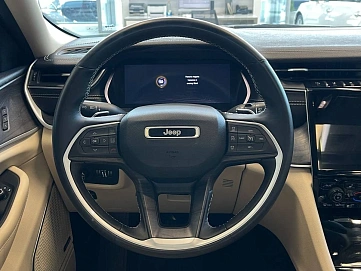 Jeep Grand Cherokee, 2022г, полный привод, автомат
