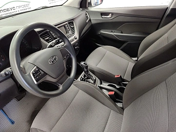 Hyundai Solaris, 2018г, передний привод, автомат