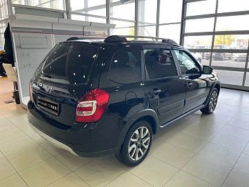 Lada (ВАЗ) , 2023г., передний привод, механика