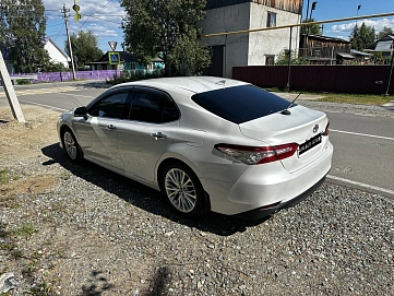 Toyota Camry, 2018г, передний привод, автомат