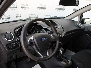 Ford Fiesta, 2016г, передний привод, робот