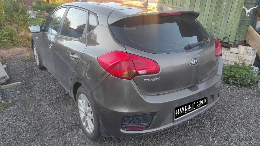 Kia Ceed, 2015г., передний привод, автомат