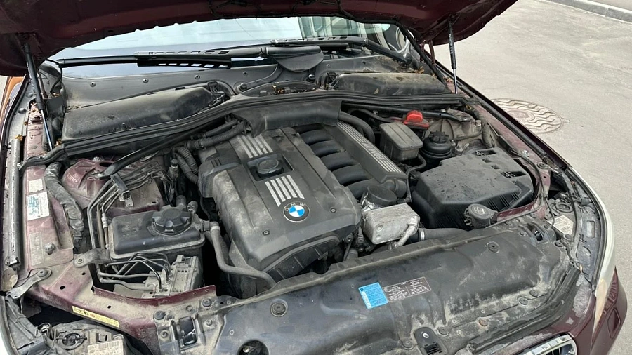 BMW 5 серии, 2008г., задний привод, автомат