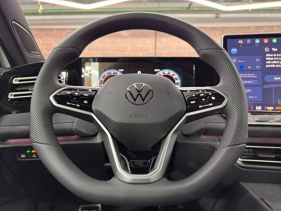 Volkswagen Tiguan, 2025г., полный привод, робот