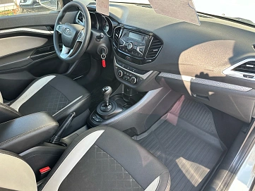 Lada (ВАЗ) Vesta, 2019г, передний привод, робот