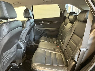 Kia Sorento, 2017г, полный привод, автомат