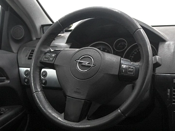 Opel , 2008г., передний привод, робот
