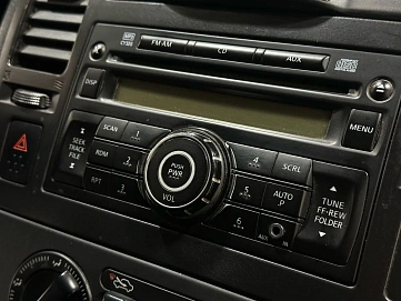 Nissan Tiida, 2011г, передний привод, механика