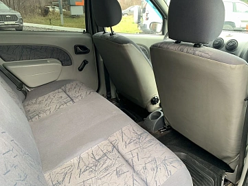 Renault Logan, 2006г, передний привод, механика