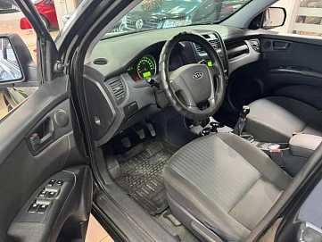 Kia Sportage, 2009г, передний привод, механика