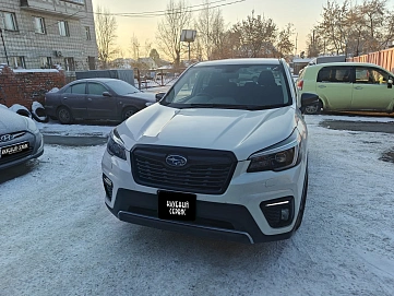 Subaru Forester, 2021г, полный привод, вариатор