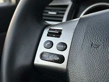 Nissan Tiida, 2008г, передний привод, автомат