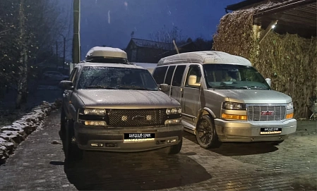 GMC Savana, 2003г, полный привод, автомат