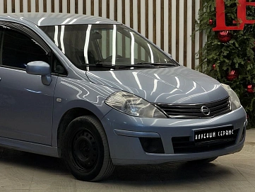 Nissan Tiida, 2011г, передний привод, механика