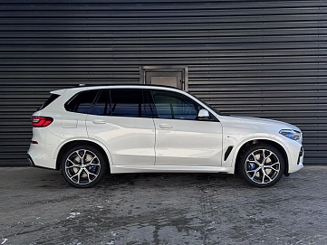 BMW X5, 2019г, полный привод, автомат