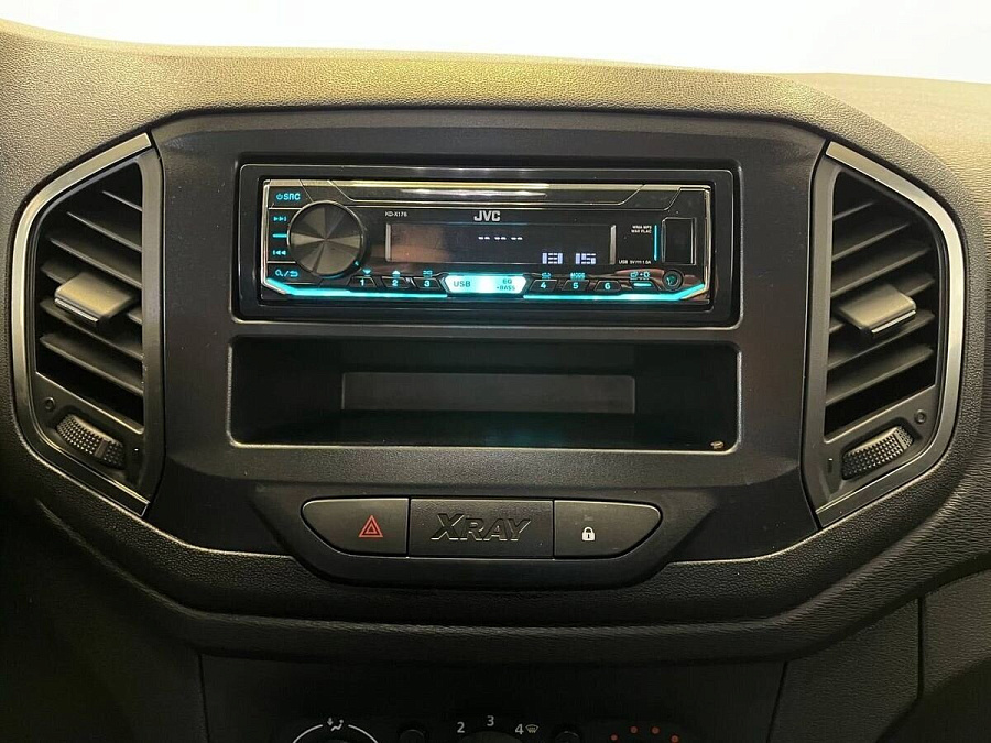 Lada (ВАЗ) XRAY, 2019г., передний привод, механика