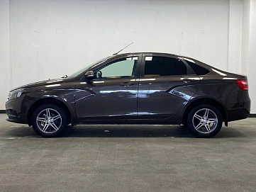 Lada (ВАЗ) Vesta, 2017г, передний привод, механика