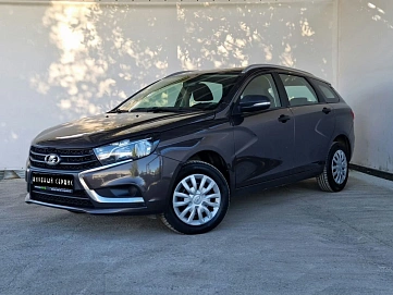 Lada (ВАЗ) Vesta, 2020г, передний привод, механика